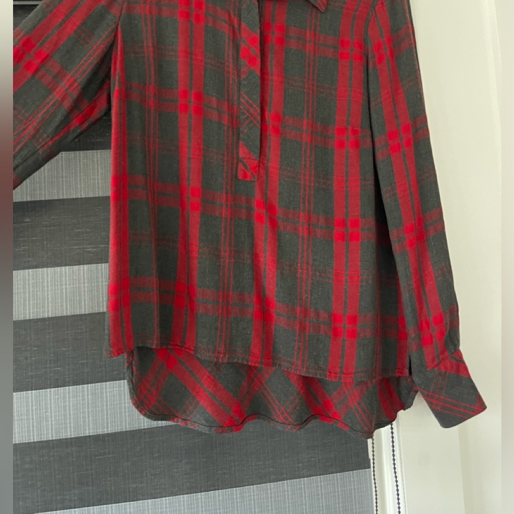 Cabi Size Medium Top